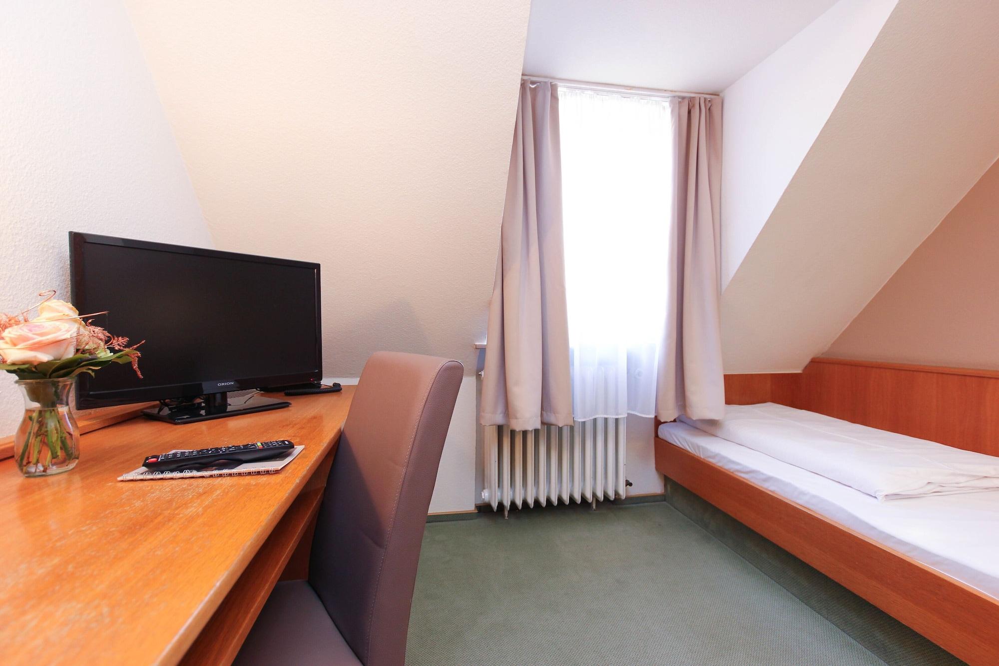 City Hotel Wuerzburg ภายนอก รูปภาพ