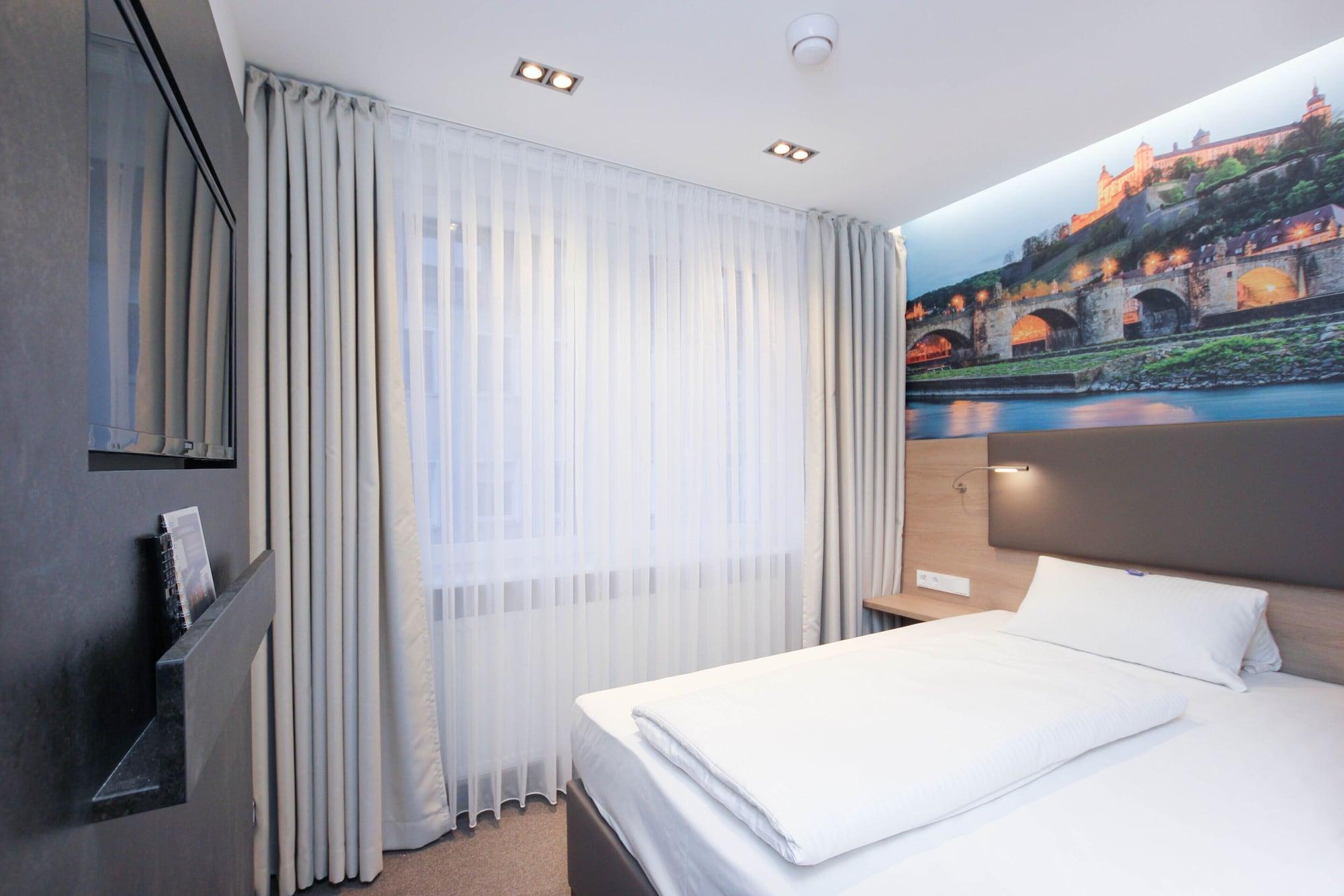 City Hotel Wuerzburg ภายนอก รูปภาพ