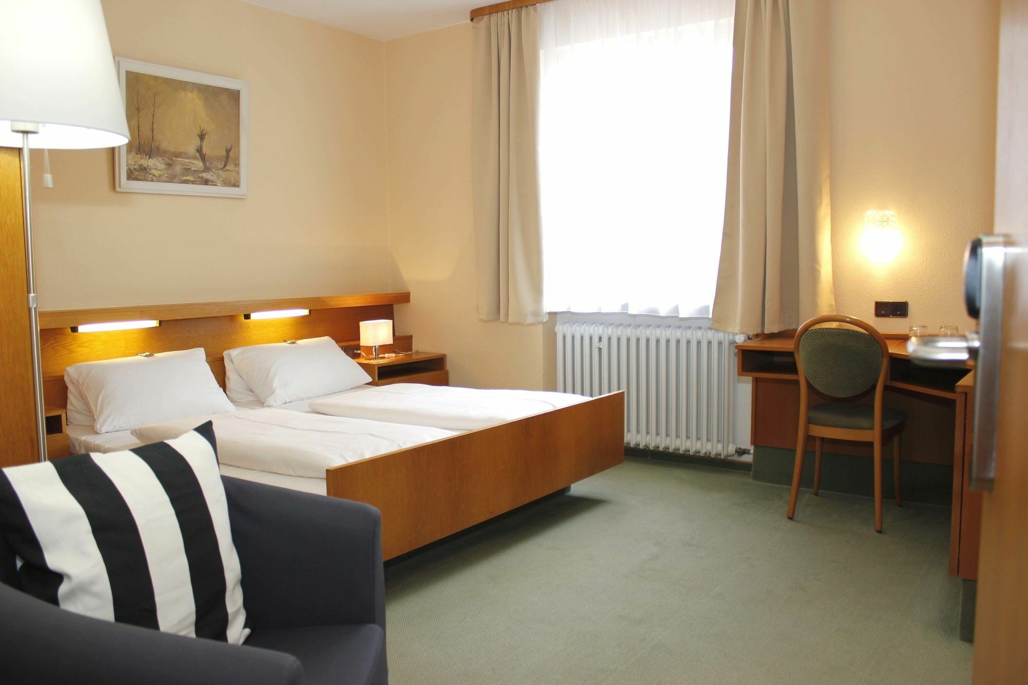City Hotel Wuerzburg ภายนอก รูปภาพ