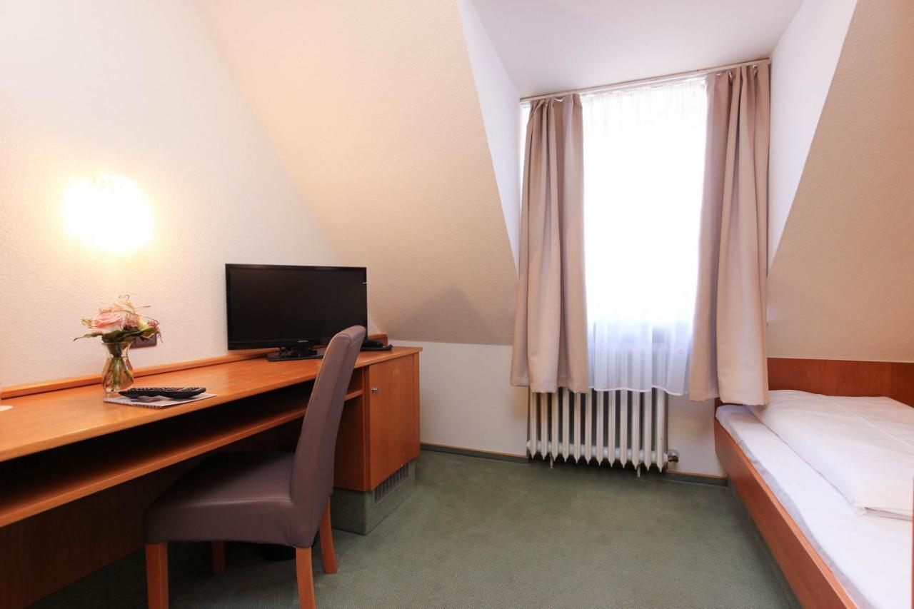 City Hotel Wuerzburg ภายนอก รูปภาพ