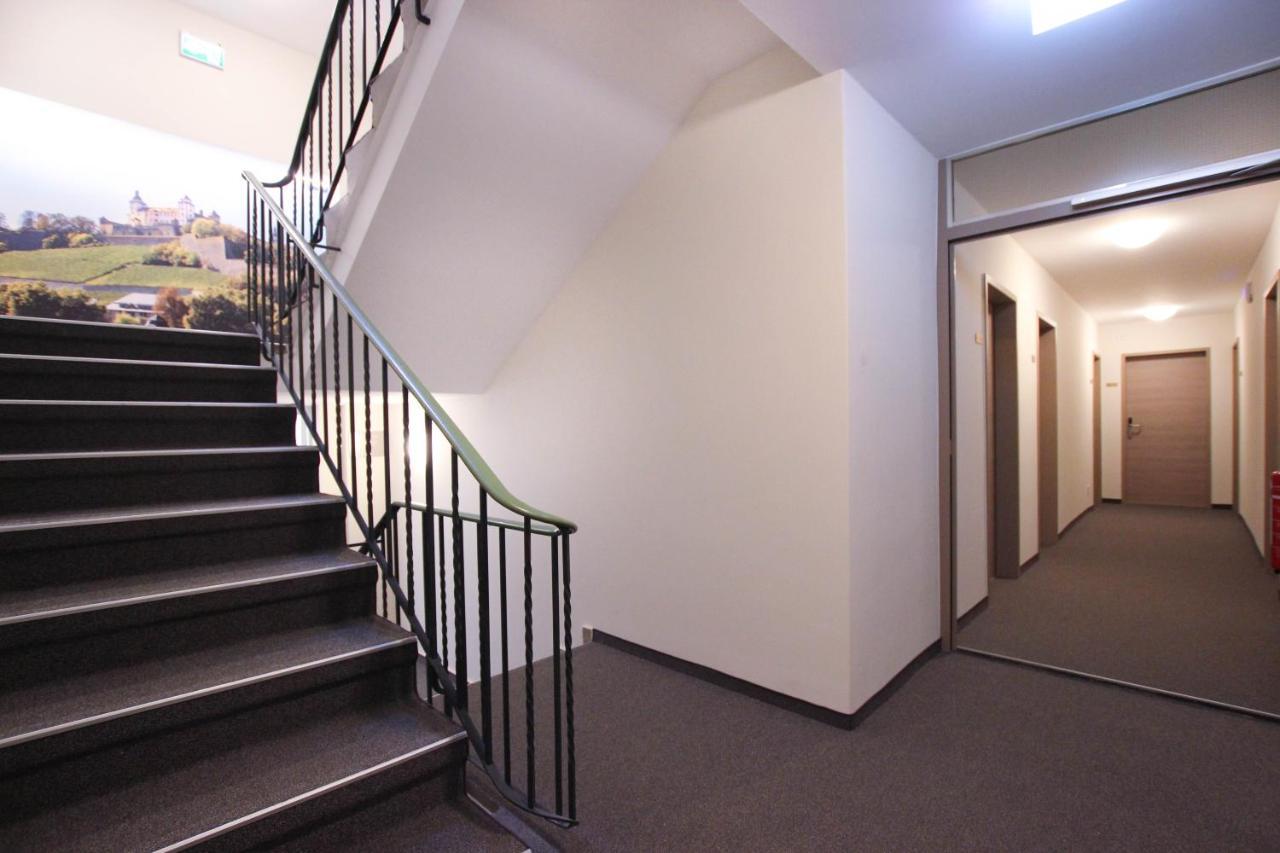 City Hotel Wuerzburg ภายนอก รูปภาพ