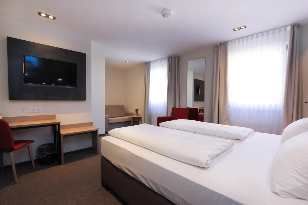 City Hotel Wuerzburg ภายนอก รูปภาพ